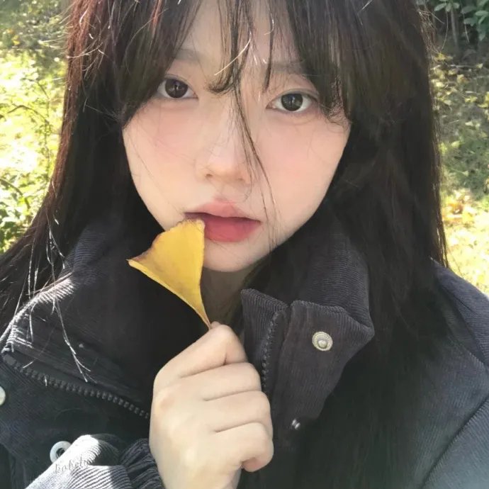 目露凶光